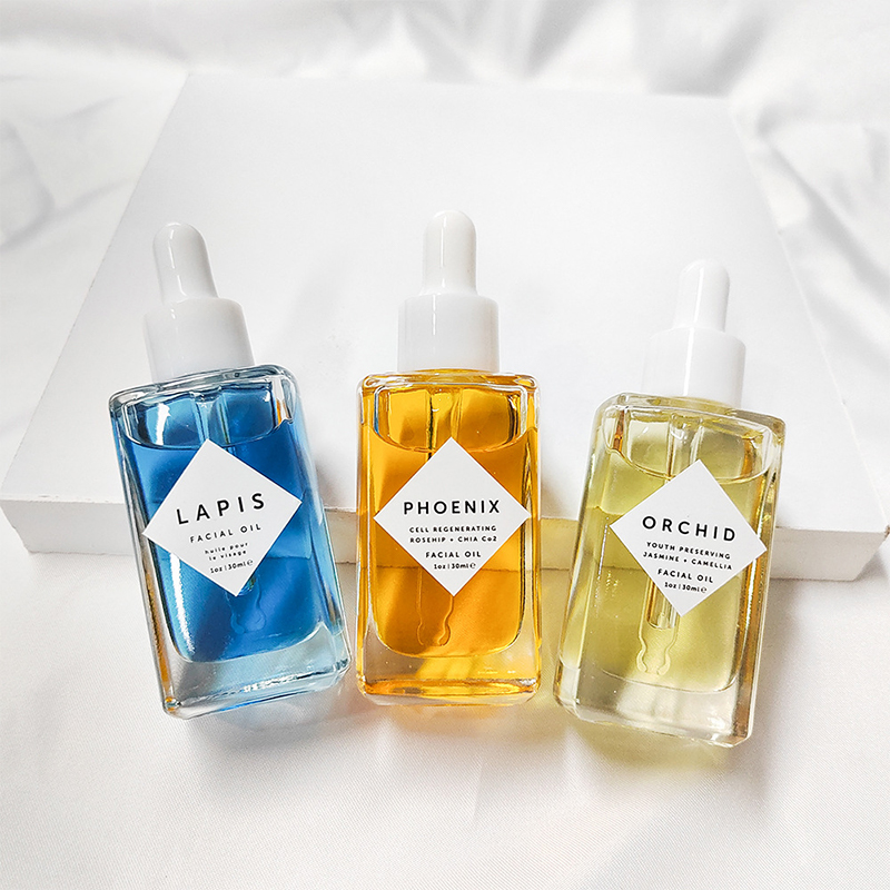 30ml Mavi Krizantem Yüz Esansiyel Yağı Bakımı cildi nemlendirir, nemlendirir, besler ve onarır